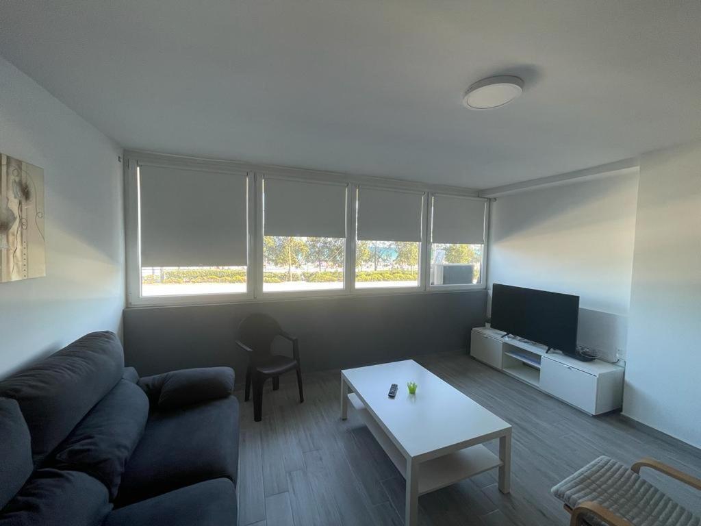 Postiguet Apartamento Ventura Premium อาลิกันเต ภายนอก รูปภาพ